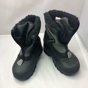 CG kids snow boots